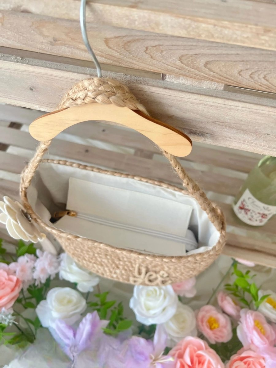 Camellia Straw Vacation Beach Bag - STRAWAURA